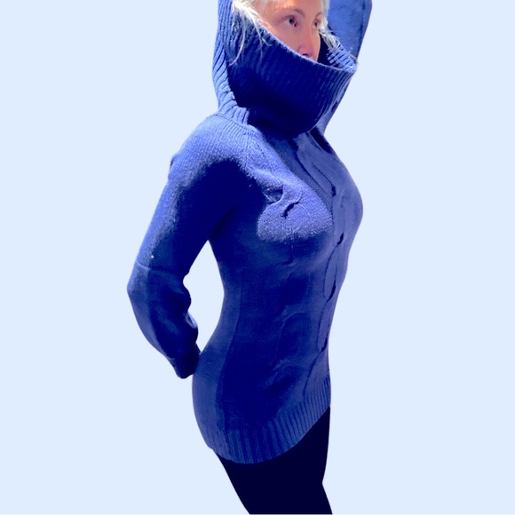 Blue pull-over - Picture 4 of 12